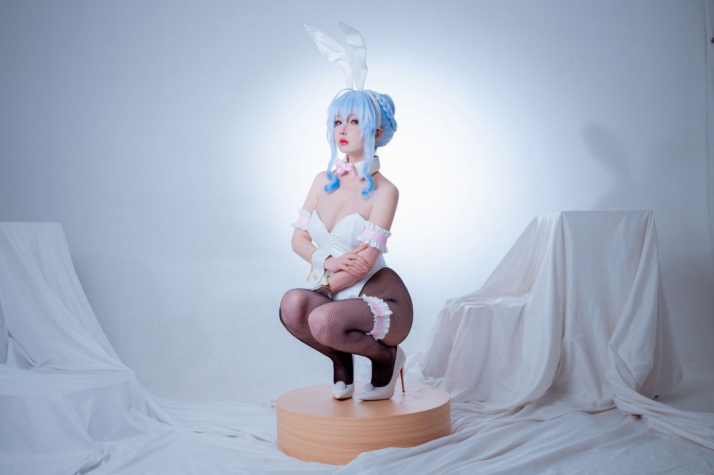 图片[4]-肉扣热热子 雪女兔女郎-COS世界