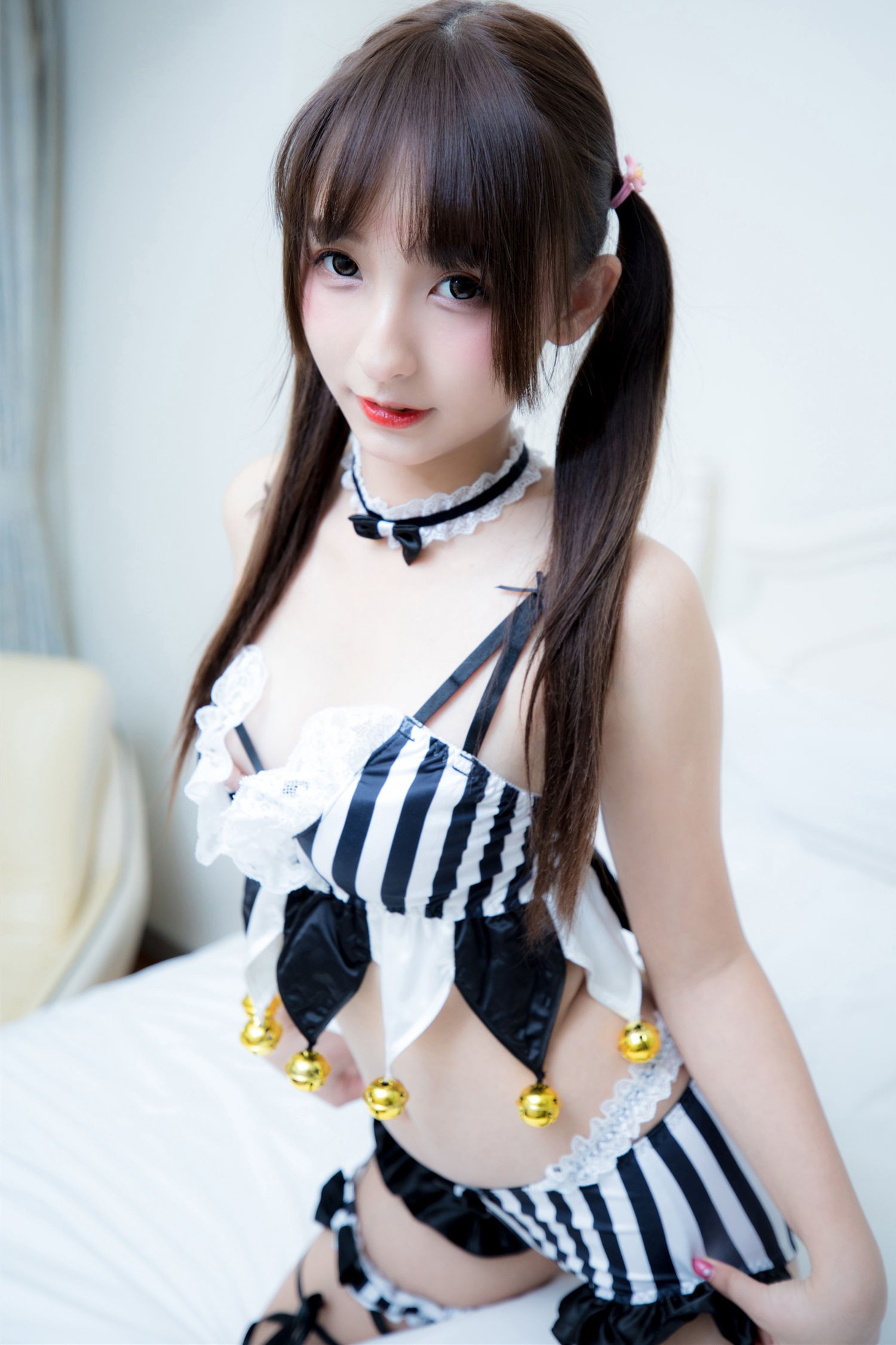 神楽板真冬 小恶魔-COS世界
