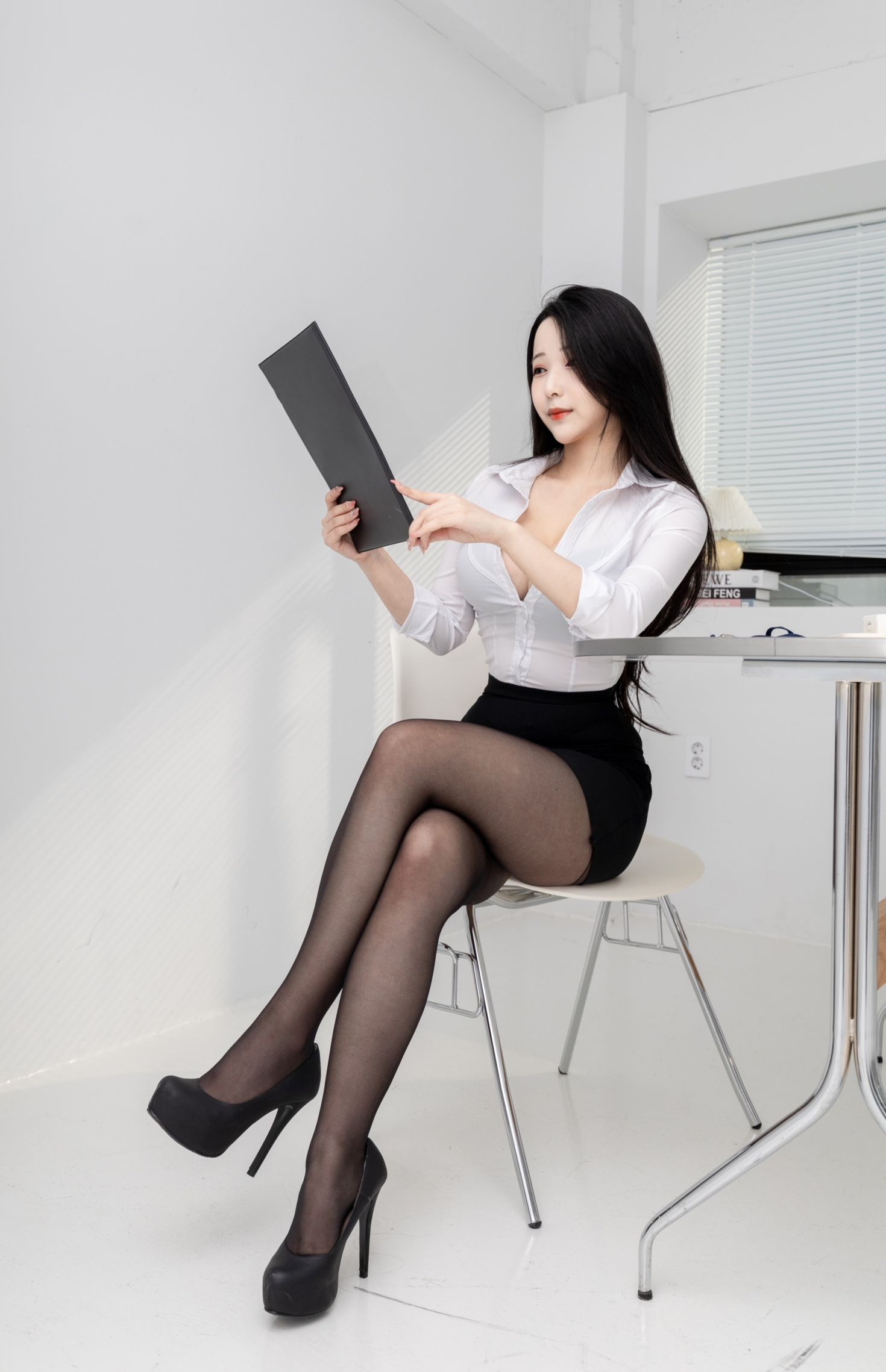 图片[2]-PUSSY LET SEOLHWA Office-COS世界