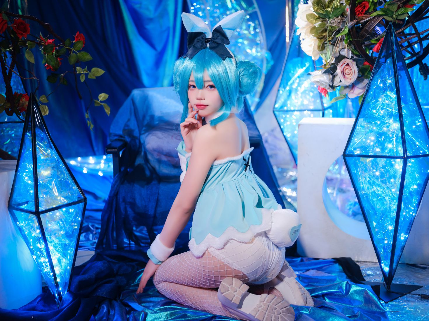 图片[4]-咬一口兔娘 初音未来兔女郎-COS世界