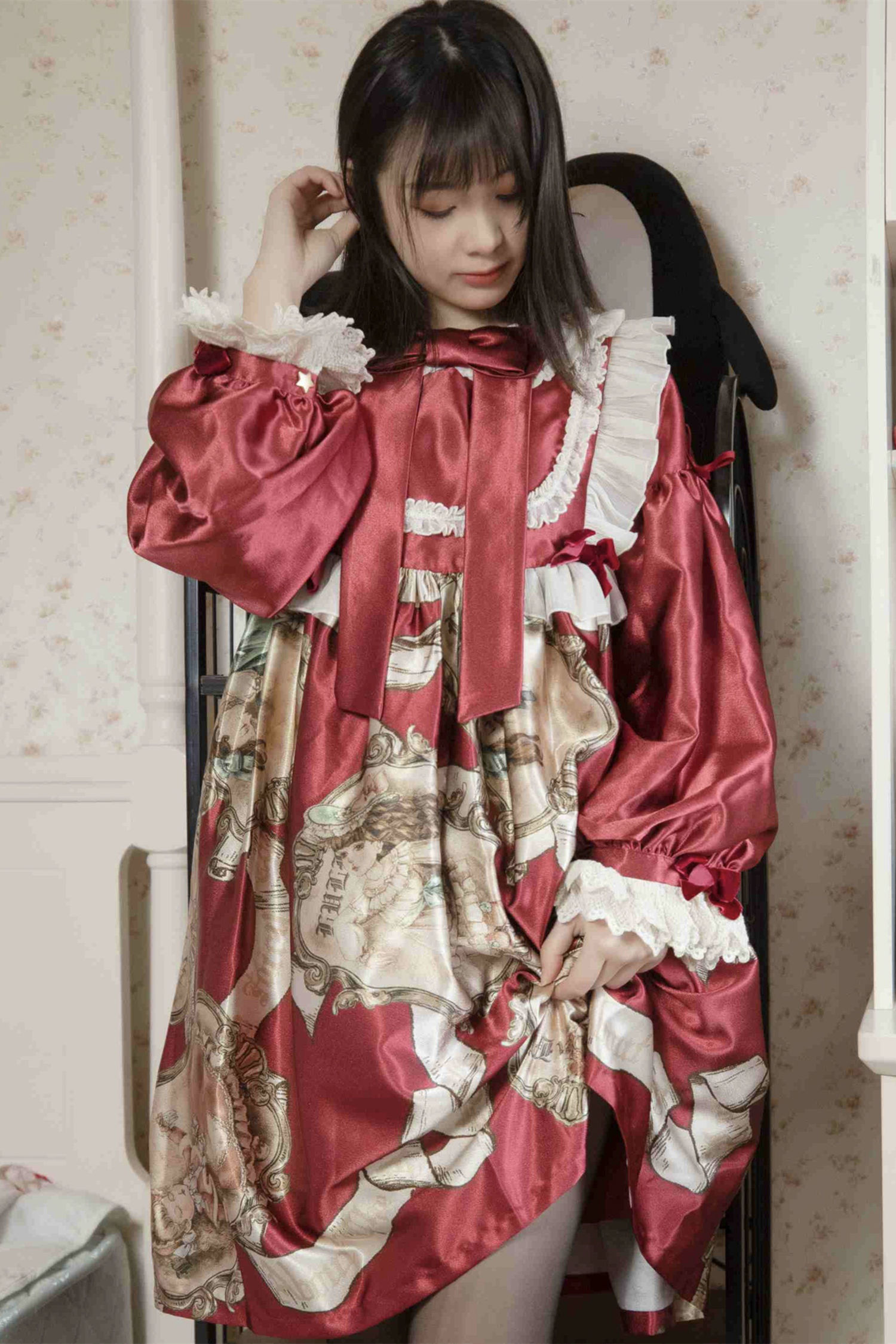 图片[2]-幻琪琪 红色Lolita 黑丝-COS世界