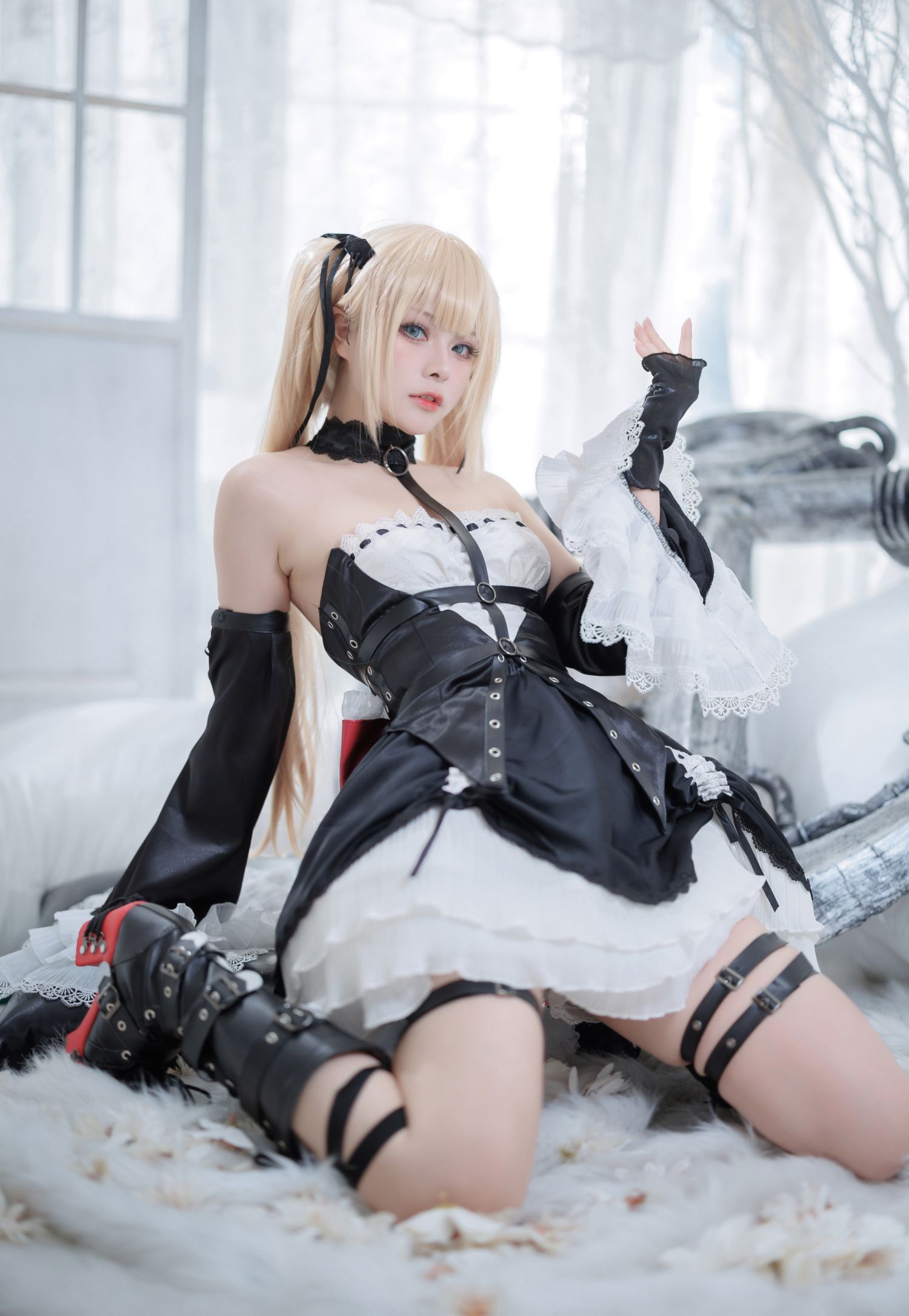 图片[2]-百合欧皇子 肃雨雨雨-COS世界