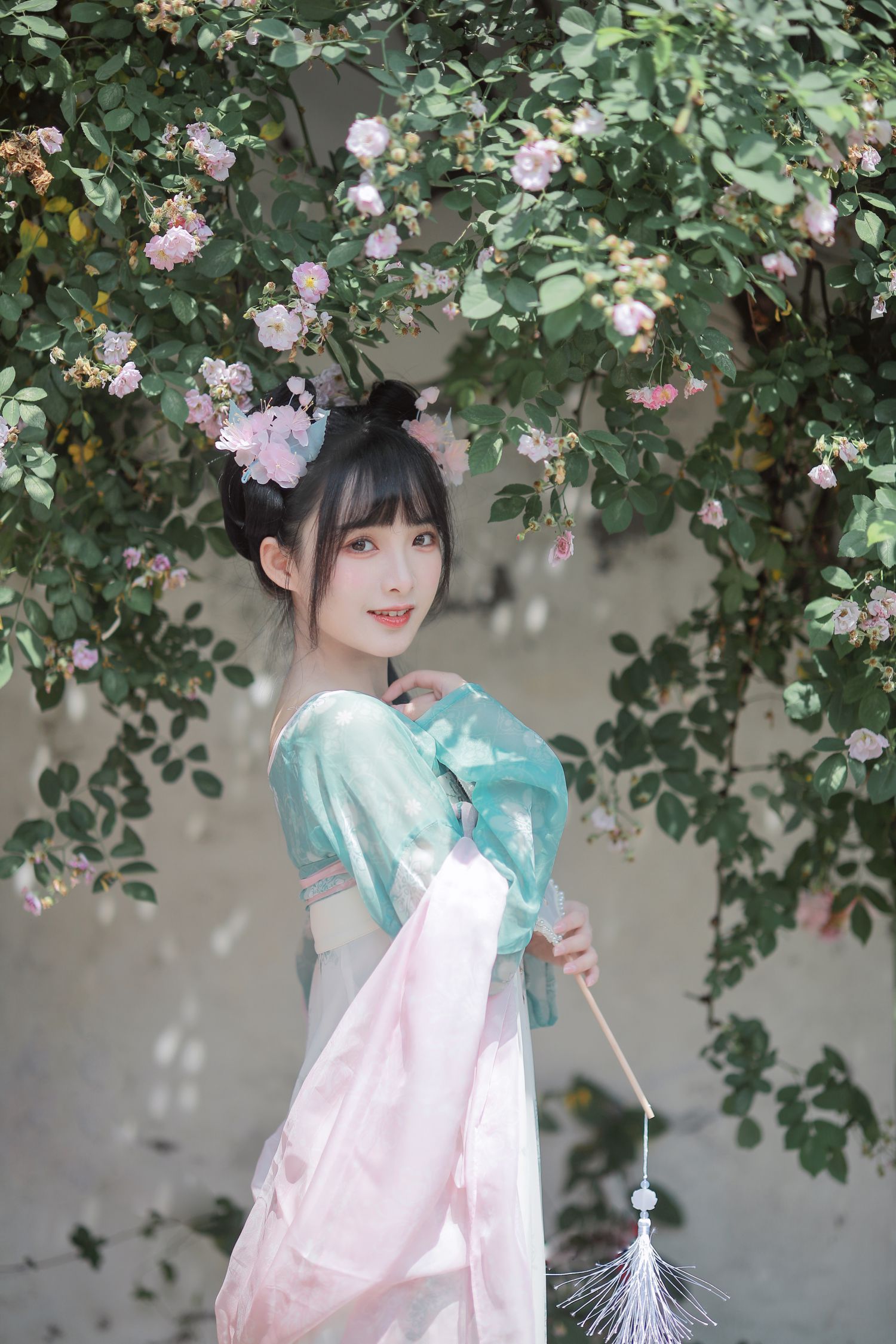 图片[4]-渐开荷芰落蔷薇 莉莉崽-COS世界