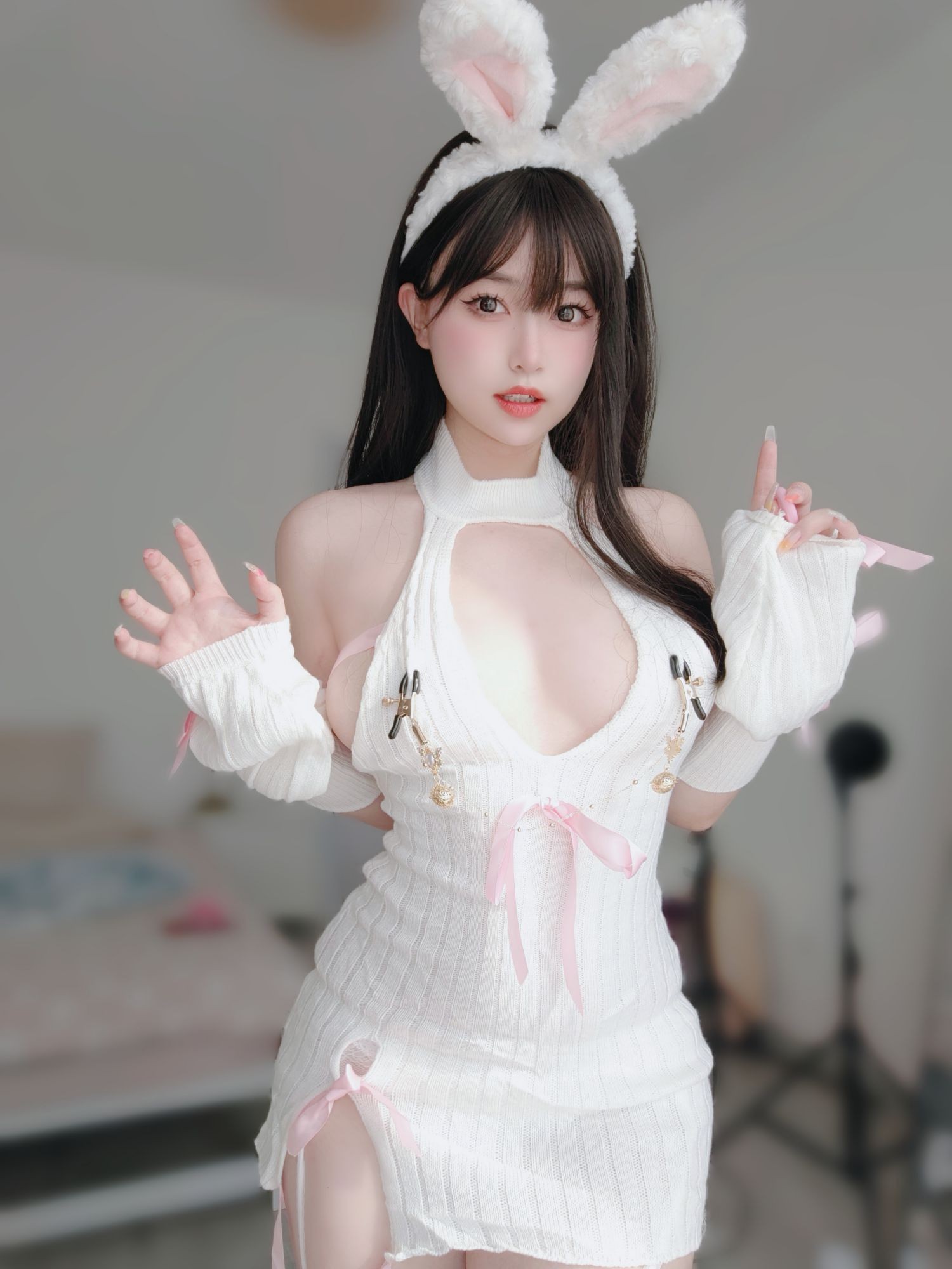 白丝兔女郎-COS世界