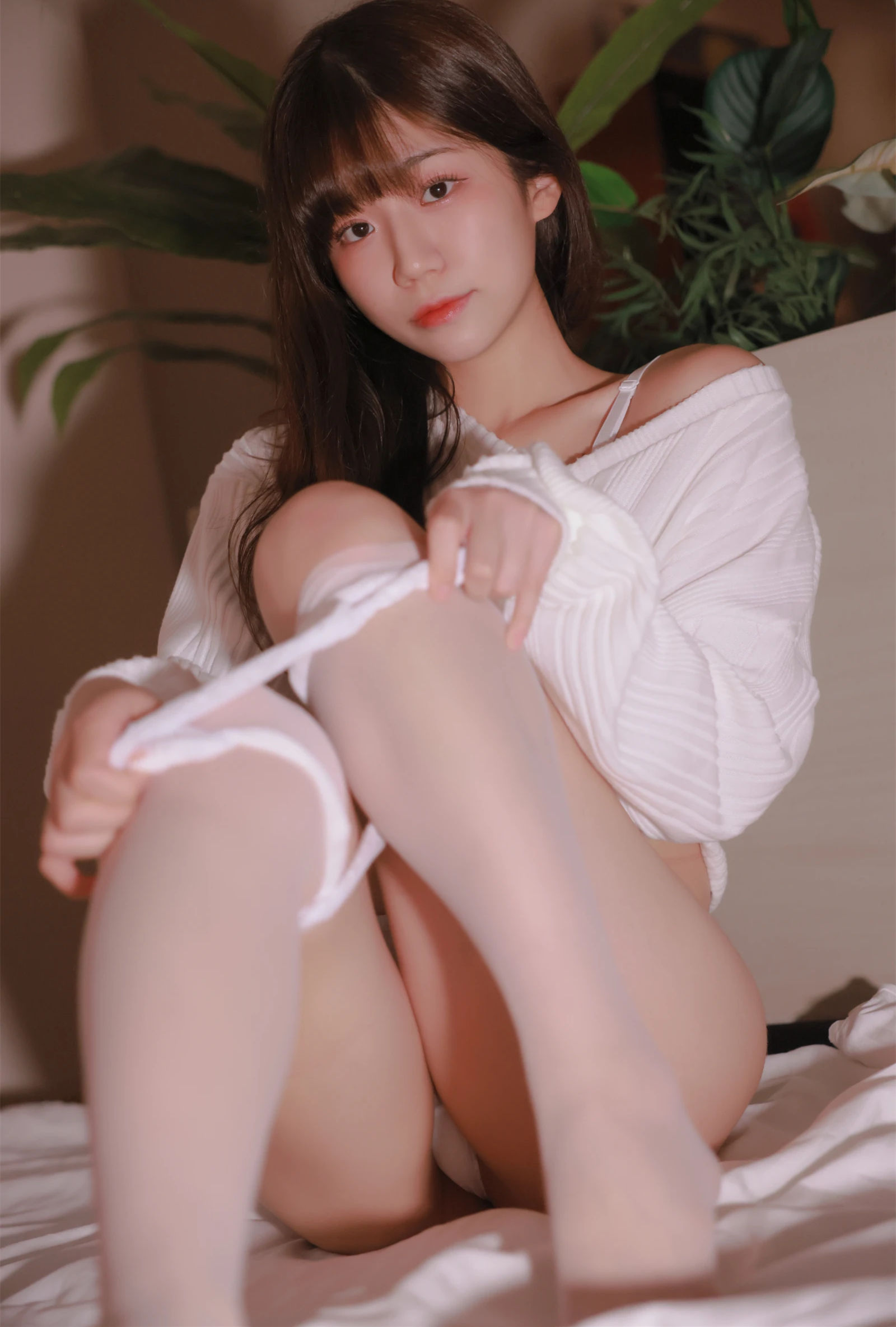 SWEETBOX YUI Vol.49 Thru Thru 117P-COS世界